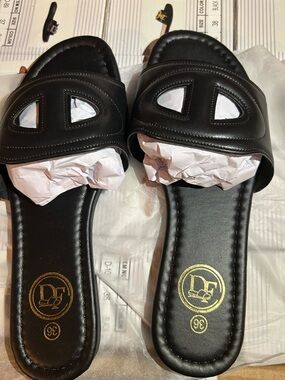 DF Black Leather Slide Mules - Women's Casual Slip-On